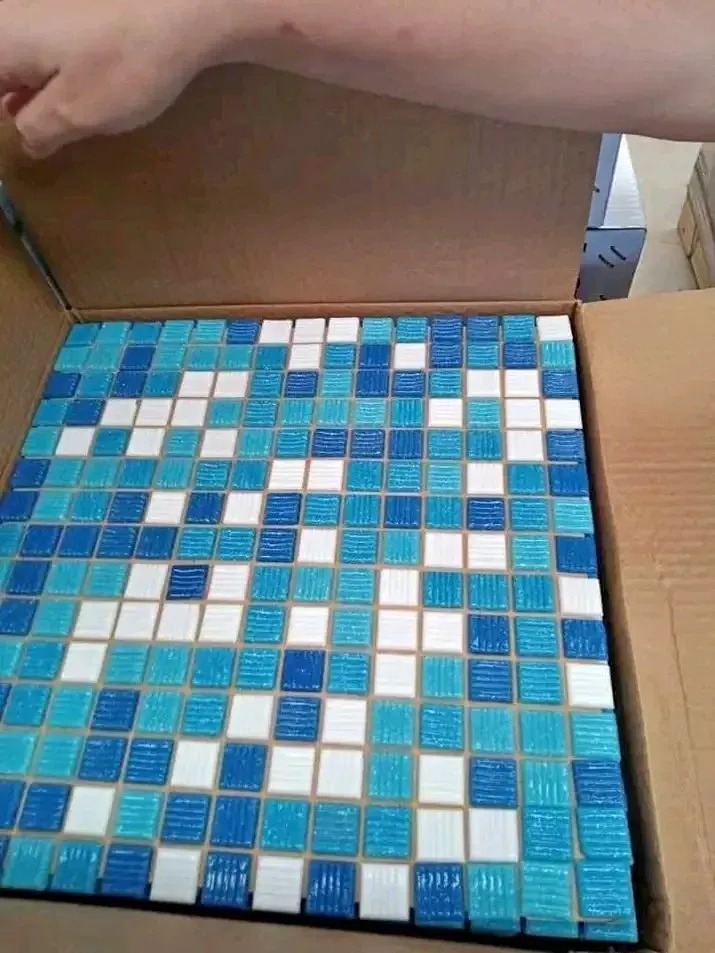 SOLO MELI SUR - CAJA DE 2.14 M2 MOSAICO VENECIANO MEZCLA MALIBU MEZCLA