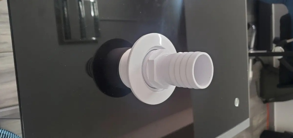 SOLO MELI - ADAPTADOR PARA MANGUERA DE ASPIRADO MARCA PANDA DE 1.5  A 1.