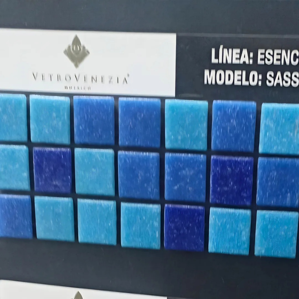 SOLO MELI - CAJA CON 2.14 M2 MOSAICO VENECIANO MEZCLA SASSARI