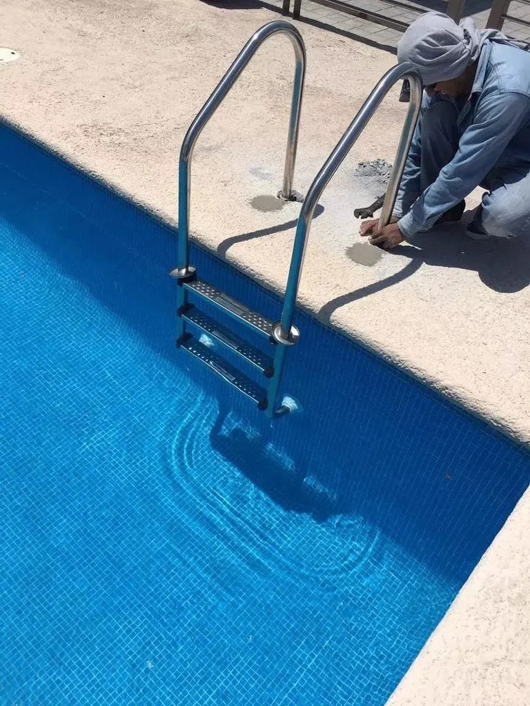 SOLO MELI - ESCALERA ACERO INOXIDABLE 3 PELDAÑOS PANDA PISCINAS ALBERCAS